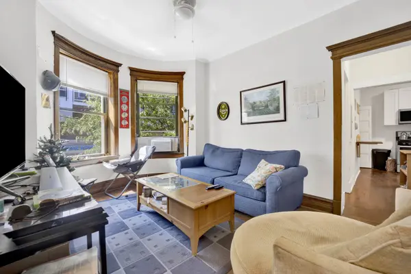 1000 W Dakin ST #3, Chicago, IL 60613