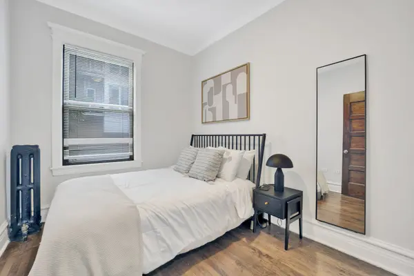 1006 W Dakin ST #3, Chicago, IL 60613