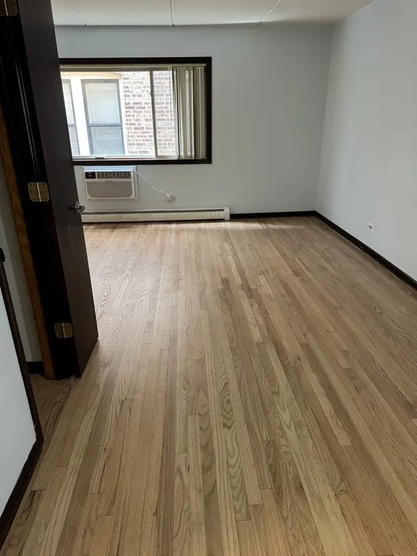 914 N Austin BLVD #B4, Oak Park, IL 60302