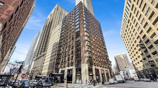 40 E Delaware PL #1702, Chicago, IL 60611