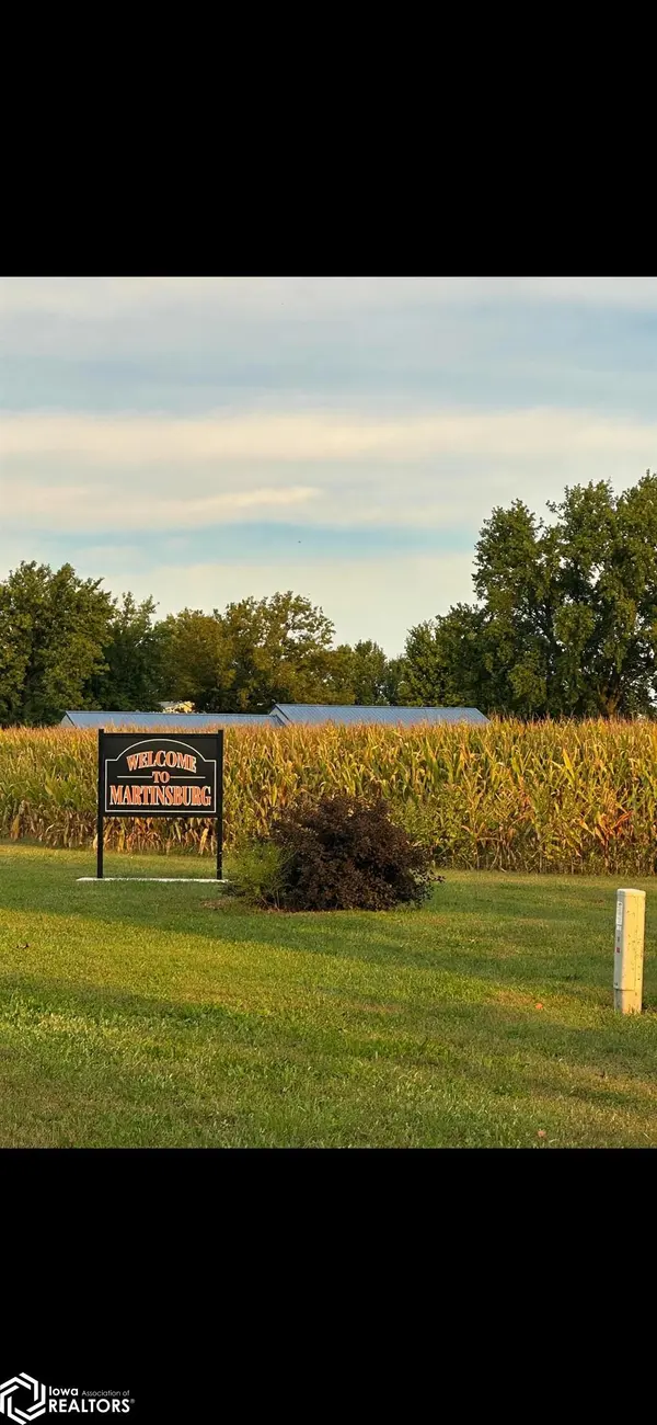 126 Main ST, Martinsburg, IA 52568