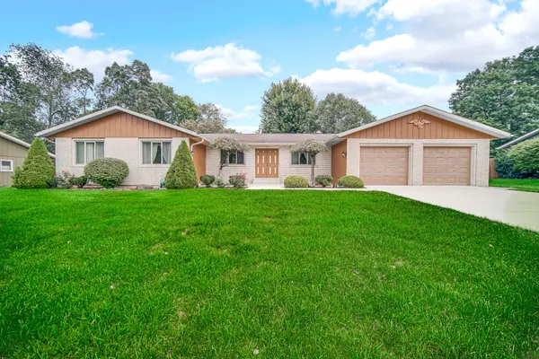 2633 N Stuyvesant LN, La Porte, IN 46350
