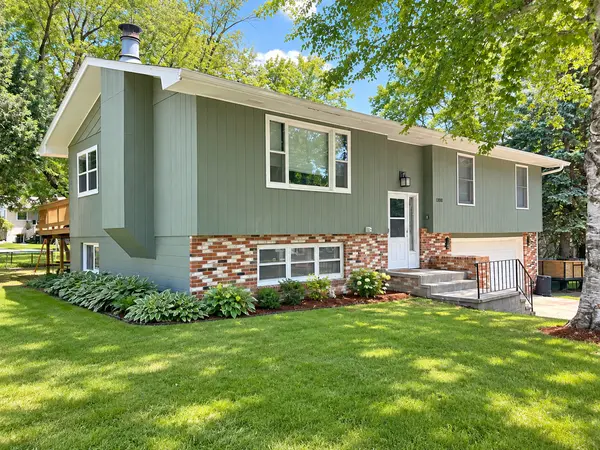 1301 9th ST SE, Willmar, MN 56201