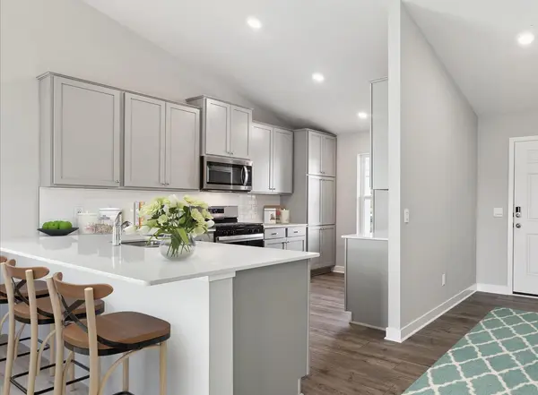 7389 Imperial WAY, Elko New Market, MN 55020