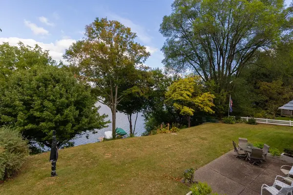 7339 Frontier TRL, Chanhassen, MN 55317