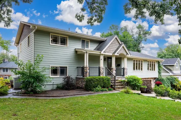 4011 Grimes AVE S, Edina, MN 55416