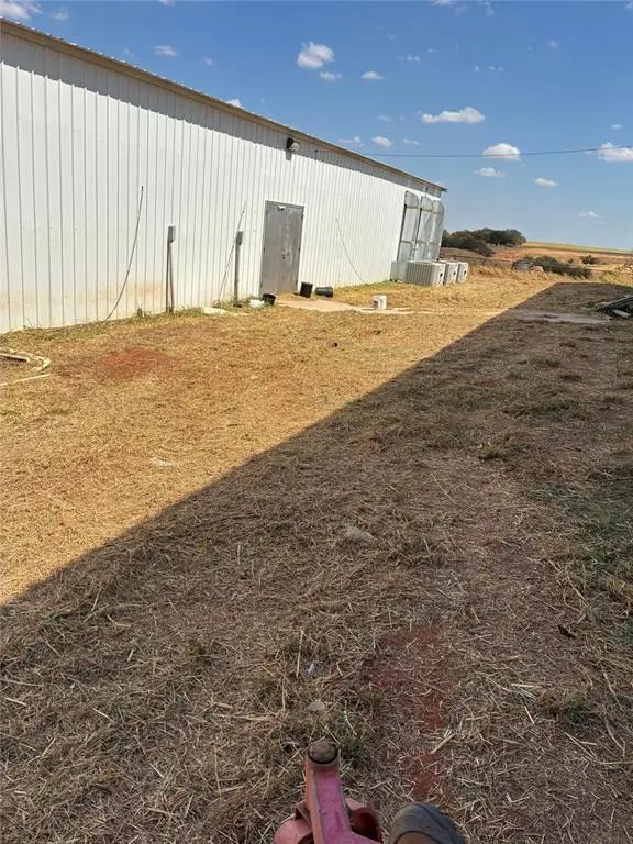 12304 W Highway 54 HWY, Cordell, OK 73632