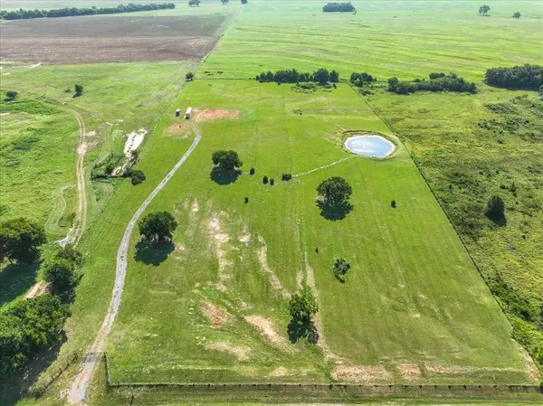 12460 NW Camp Arbuckle AVE, Byars, OK 74831