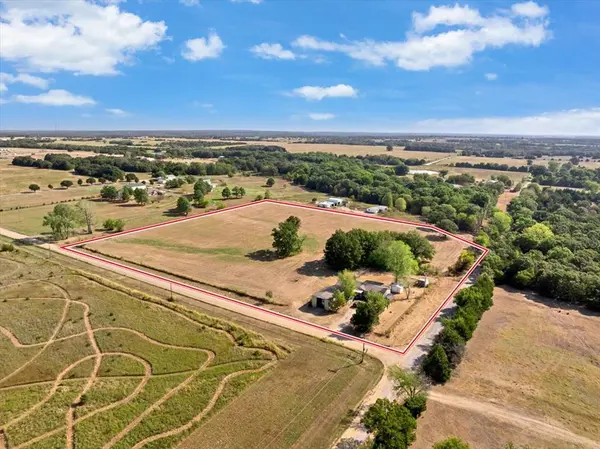 827 N Graham RD, Stroud, OK 74079