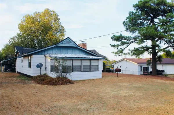 408 English DR, Rush Springs, OK 73082