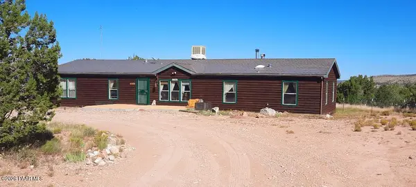 36875 W Aventura Nueva RD, Seligman, AZ 86337