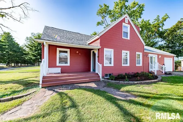 809 W STERLING AVE, West Peoria, IL 61604