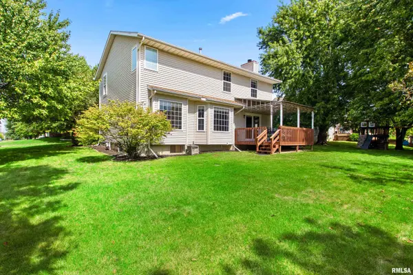 2418 W CHASE DR, Dunlap, IL 61525