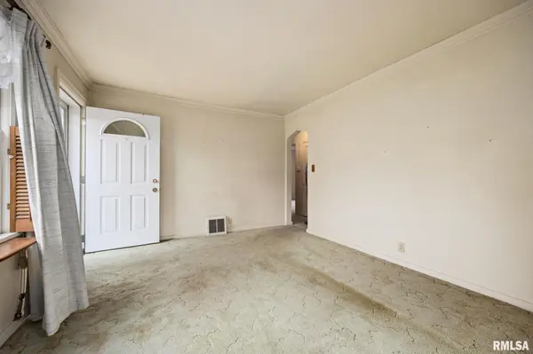 110 WILLIAM ST, East Peoria, IL 61611