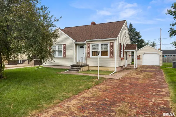 110 WILLIAM ST, East Peoria, IL 61611