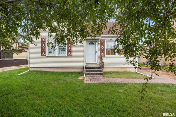 110 WILLIAM ST, East Peoria, IL 61611