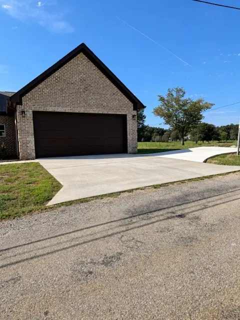 373 Old Power House Road, Lawrenceburg, TN 38464