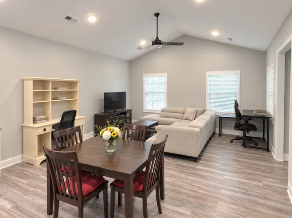 110 Edmondson Ferry Rd, Clarksville, TN 37040