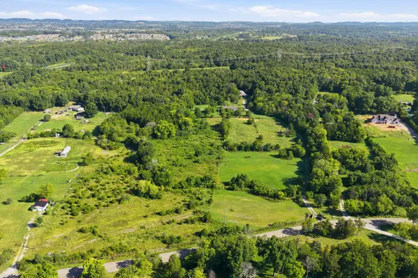 4681 Joe Peay Rd, Spring Hill, TN 37174