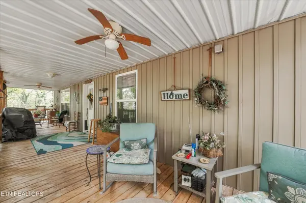 134 McKinney Rd, Harriman, TN 37748