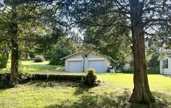 672 Raccoon Valley Rd, Maynardville, TN 37807