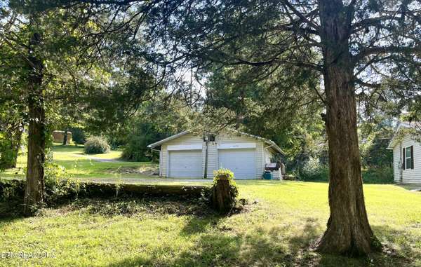 672 Raccoon Valley Rd, Maynardville, TN 37807