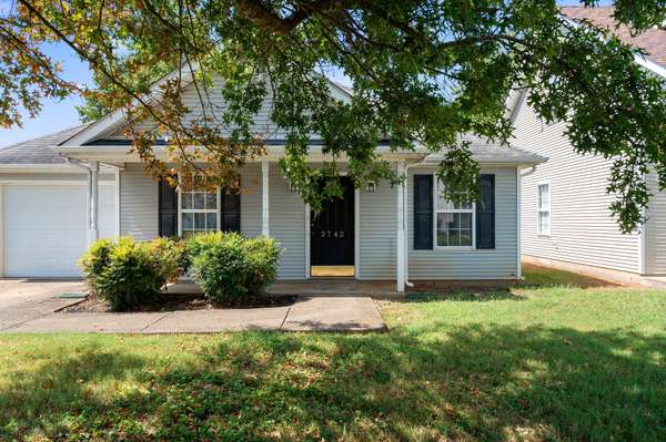 2742 Pepperdine Dr, Murfreesboro, TN 37128
