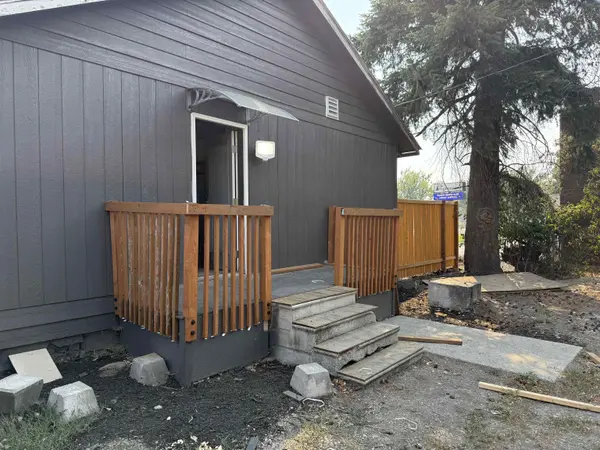 2927 E Mission Ave, Spokane, WA 99202
