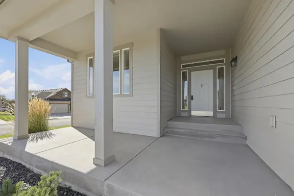 1603 W Lavender Ct, Spokane, WA 99208