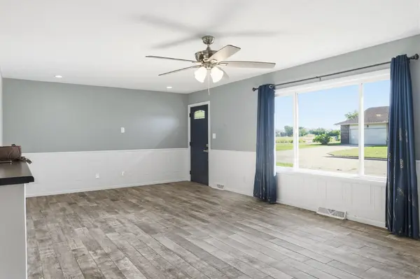 109 N Pine St, Argonia, KS 67004