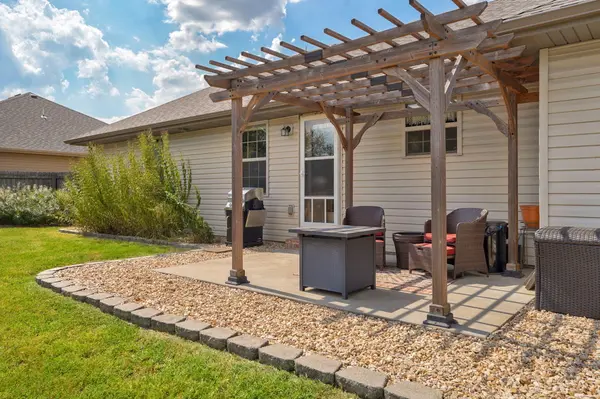 1260 S Venice AVE, Republic, MO 65738