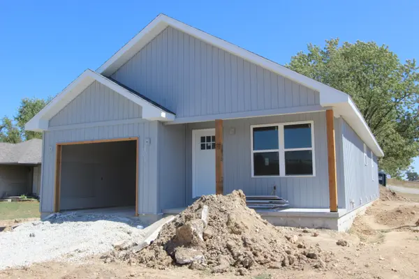 100 Clouse ST, Fordland, MO 65652