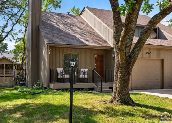5561 SW Stonegate CT, Topeka, KS 66606