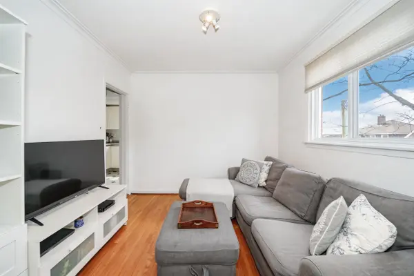 11 Helen AVE, Toronto W03, ON M6N 2B4