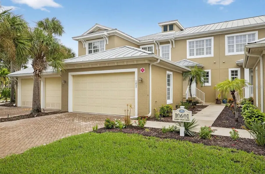 10601 LEMON CREEK LOOP #102, Englewood, FL 34224