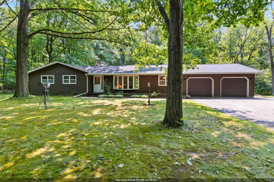 4390 DEPREY RD, Abrams, WI 54101