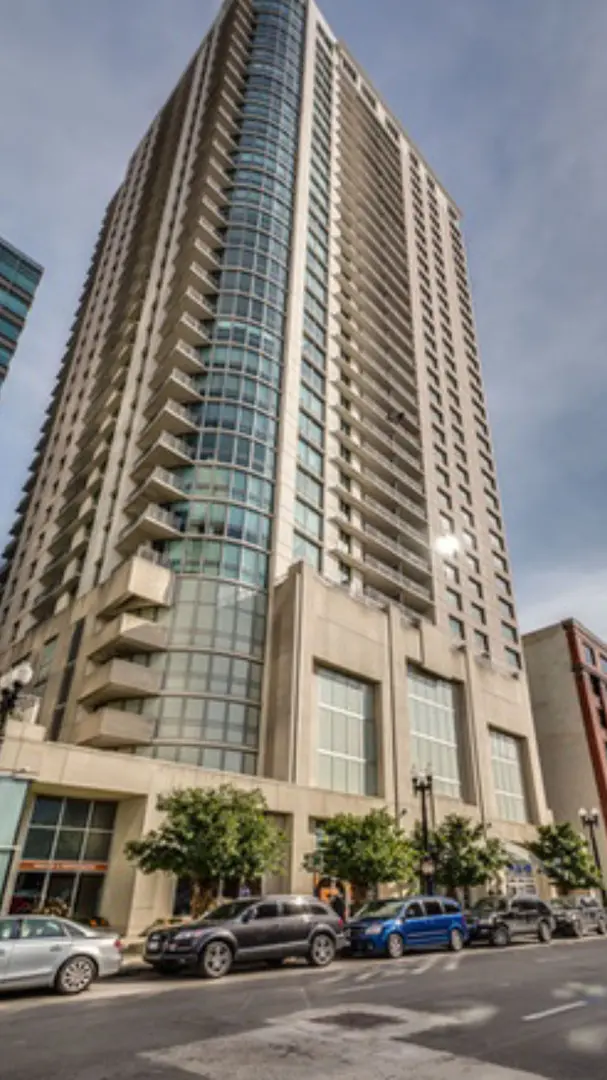 125 S Jefferson ST #2702, Chicago, IL 60661