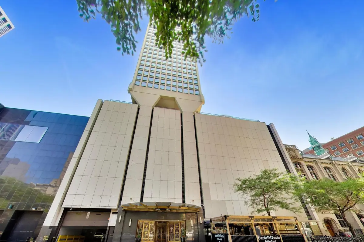 111 E Chestnut ST #35J, Chicago, IL 60611