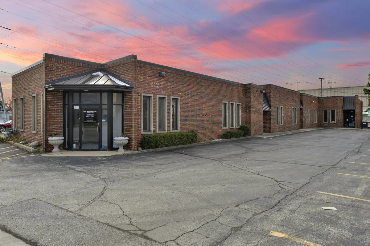 24 S Des Plaines River RD, Des Plaines, IL 60016