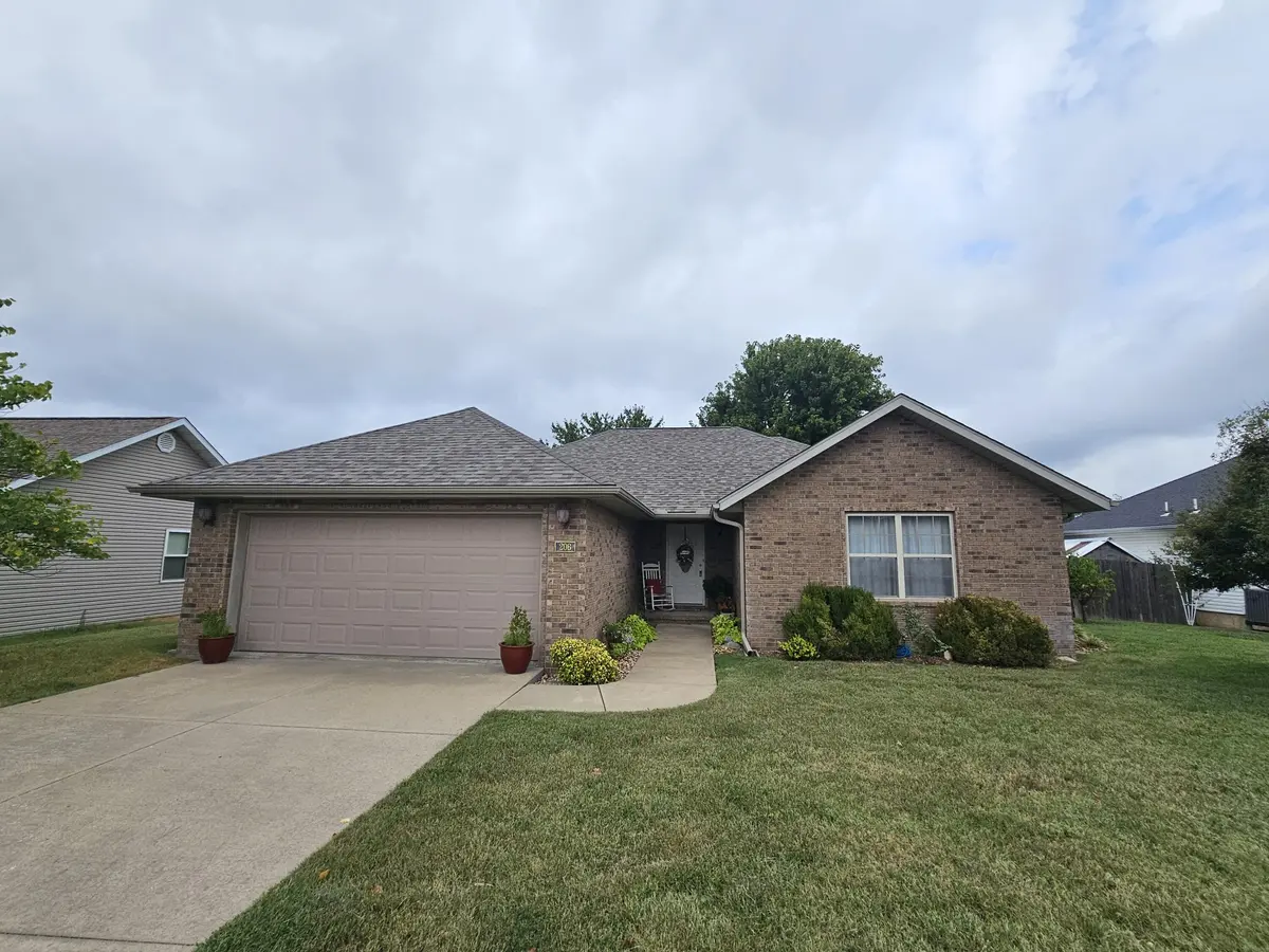 206 Prairie LN, Monett, MO 65708