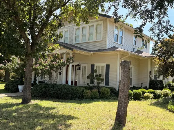 605 S Seaman Street, Eastland, TX 76448