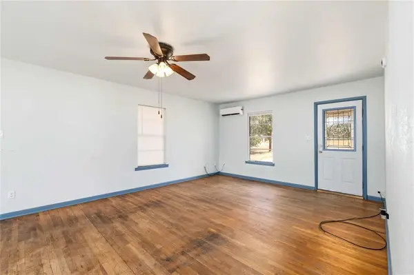 408 S 4th Street, Bangs, TX 76823