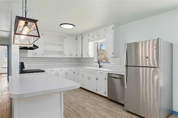 408 S 4th Street, Bangs, TX 76823