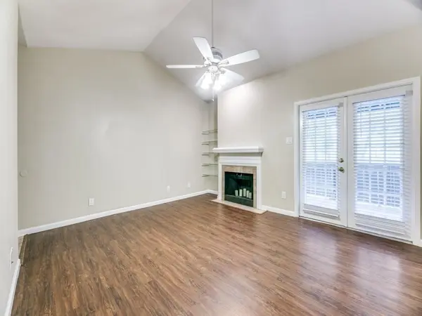8601 Park Lane #221, Dallas, TX 75231