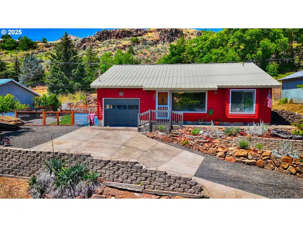 475 BURNHAM AVE, Maupin, OR 97037