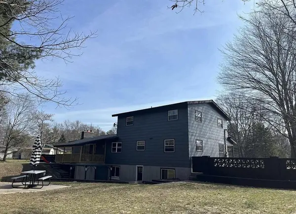 1840 Eloise DR, Fruitport Twp, MI 49444