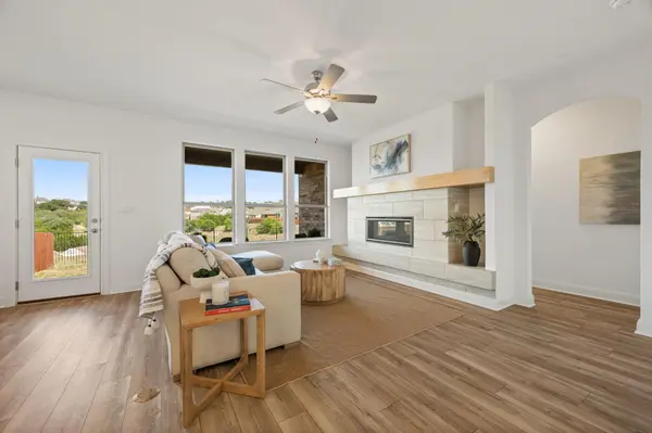 6605 Apache Plum LN, Spicewood, TX 78669