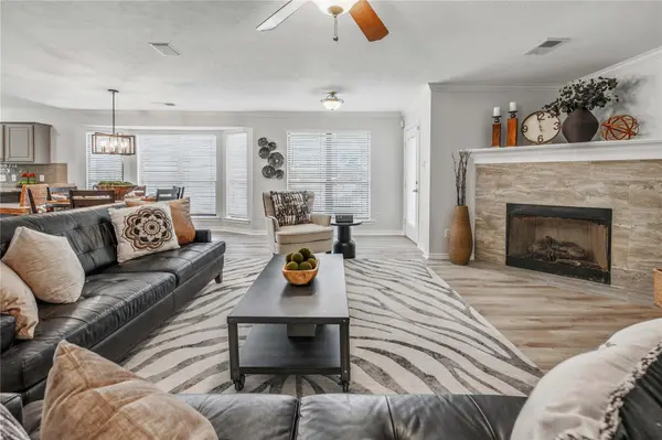 1214 Martinsville LN, College Station, TX 77845