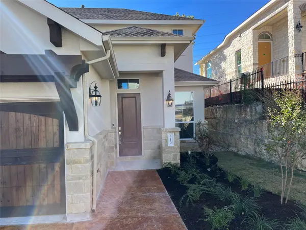 313 Cartwheel BND, Austin, TX 78738
