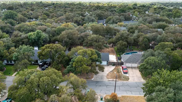 1002 Penny LN, Round Rock, TX 78681